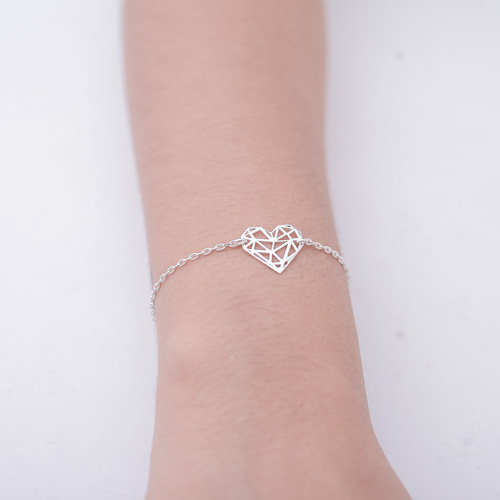 Pulseira Coração Recortes