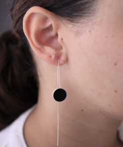 Brinco Agulha Ágata Negra
