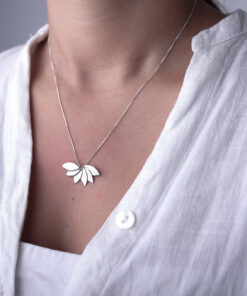 Colar Flor de Lótus
