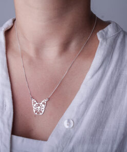 Alternative view of Colar Bulldog