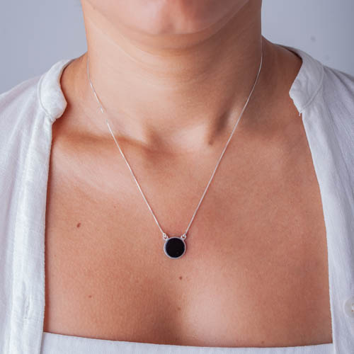 Colar Agata Negra Castroada em Prata 925