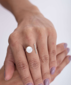 Alternative view of Anel Taquinho e Madreperola