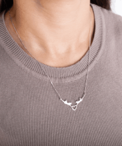 Alternative view of Colar Duas Meninas com Coração